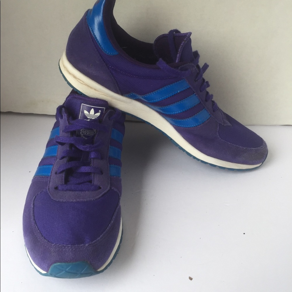 Adidas sneakers size 10